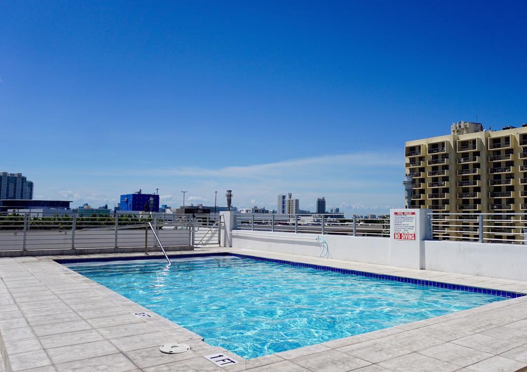 Ocean Five Condo Hotel Miami Beach Exteriör bild
